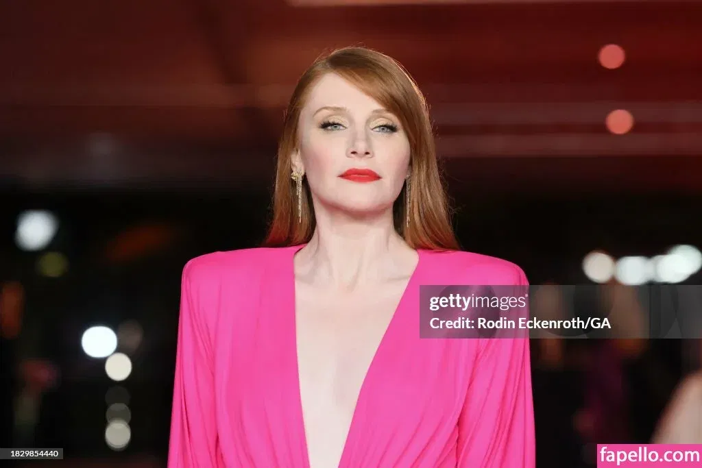 Bryce Dallas Howard Onlyfans Photo Gallery 
