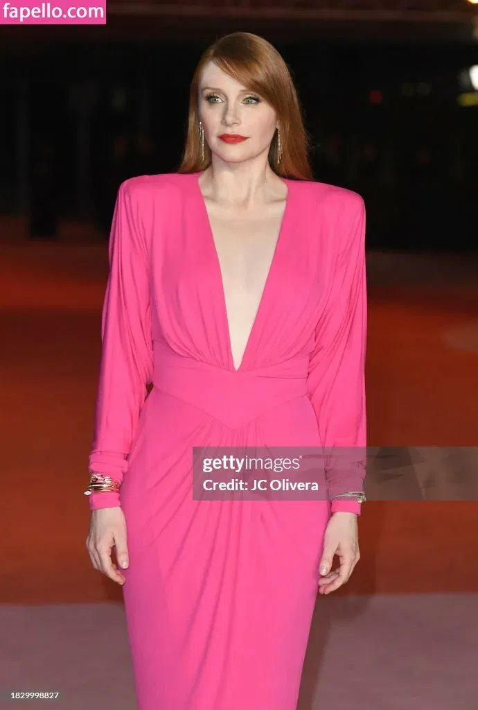 Bryce Dallas Howard Onlyfans Photo Gallery 