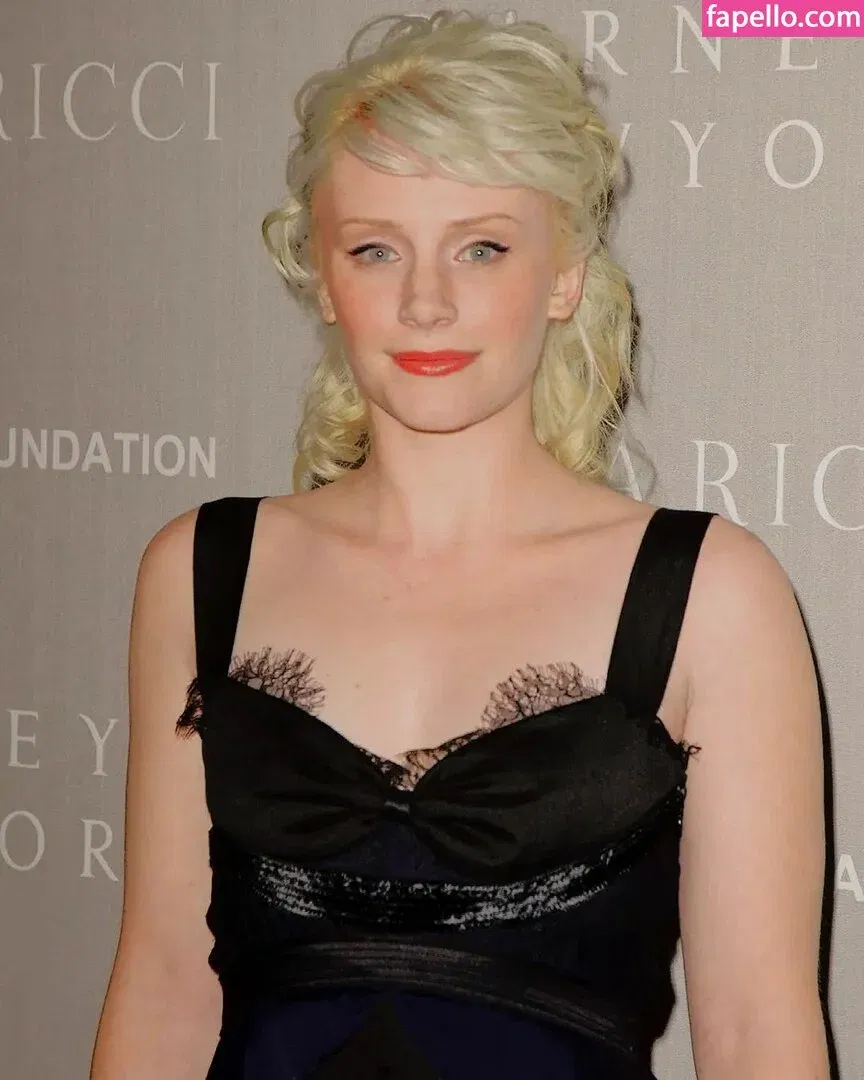 Bryce Dallas Howard Onlyfans Photo Gallery 