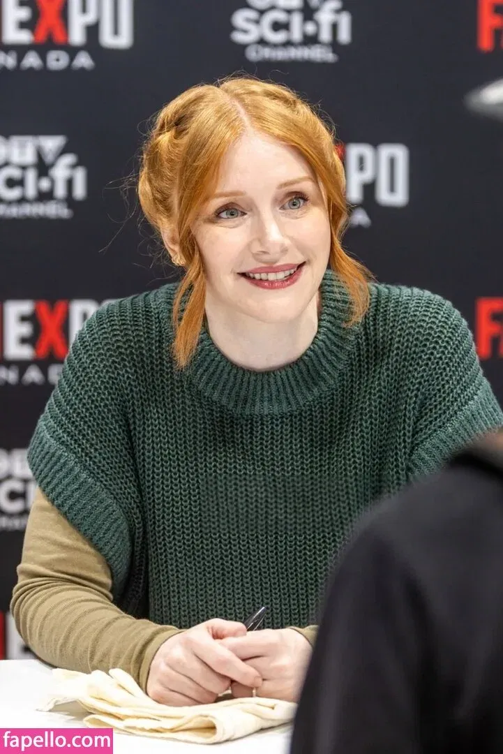 Bryce Dallas Howard Onlyfans Photo Gallery 