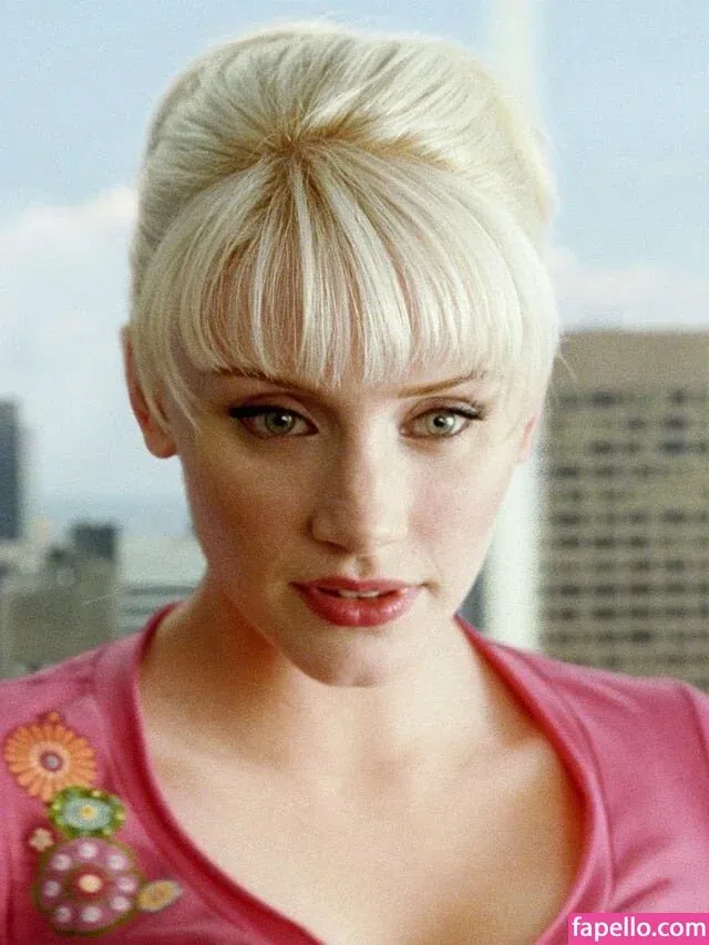 Bryce Dallas Howard Onlyfans Photo Gallery 