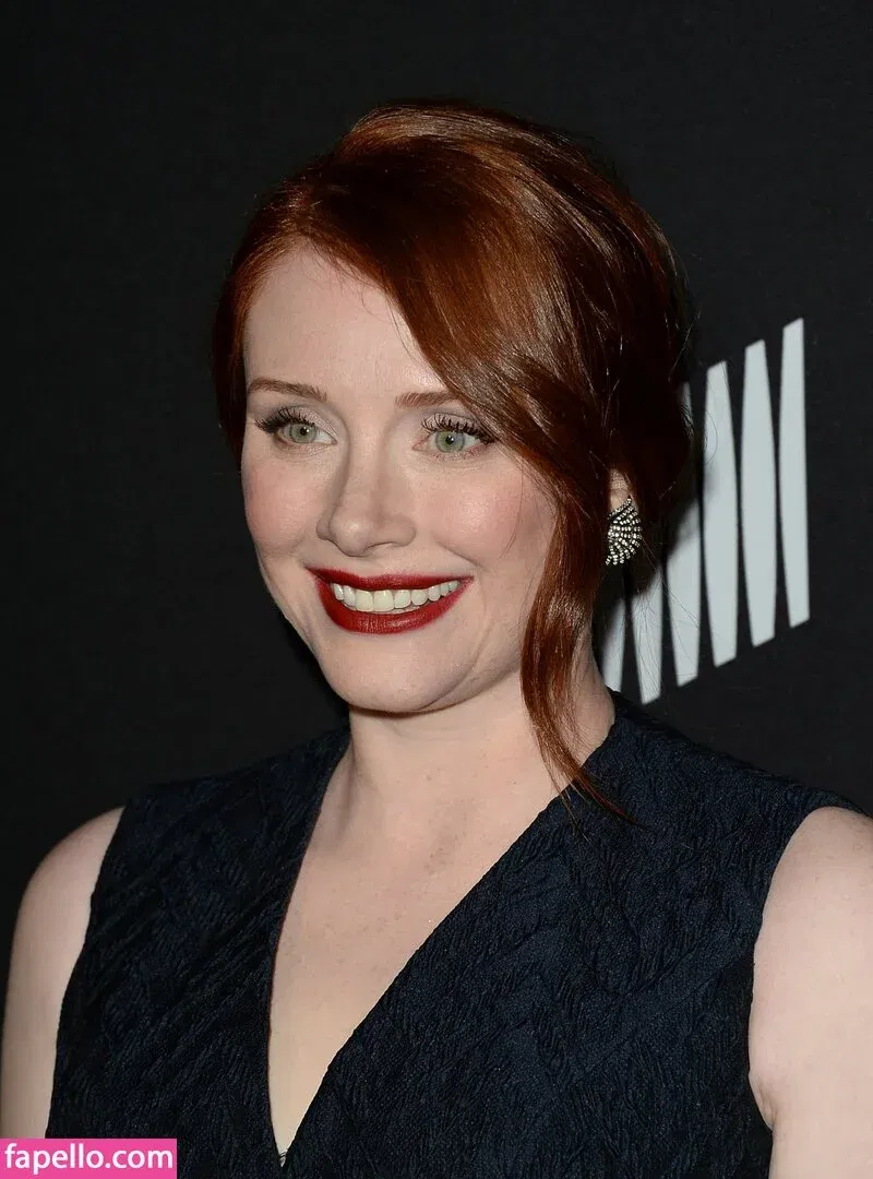 Bryce Dallas Howard Onlyfans Photo Gallery 