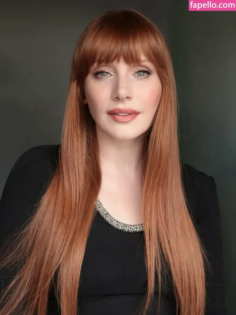 Bryce Dallas Howard Onlyfans Photo Gallery 