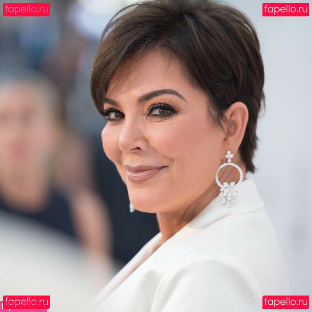 Kris Jenner Nude Onlyfans Photo 25