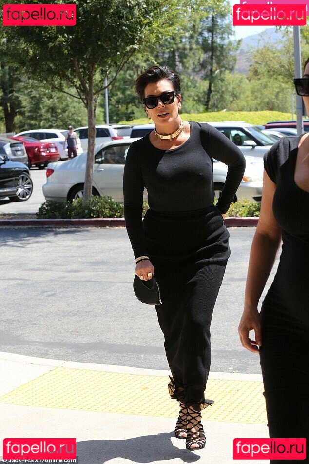 Kris Jenner Nude Onlyfans Photo 8