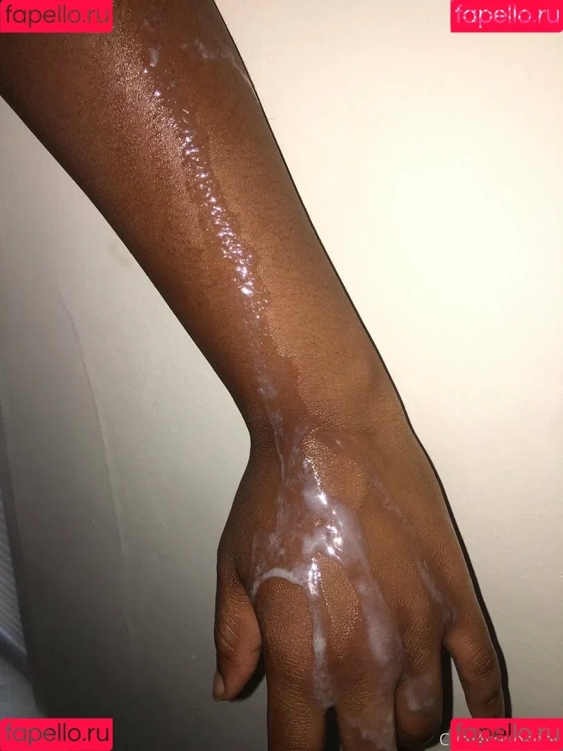 cum4youdaddyy Onlyfans Photo Gallery 