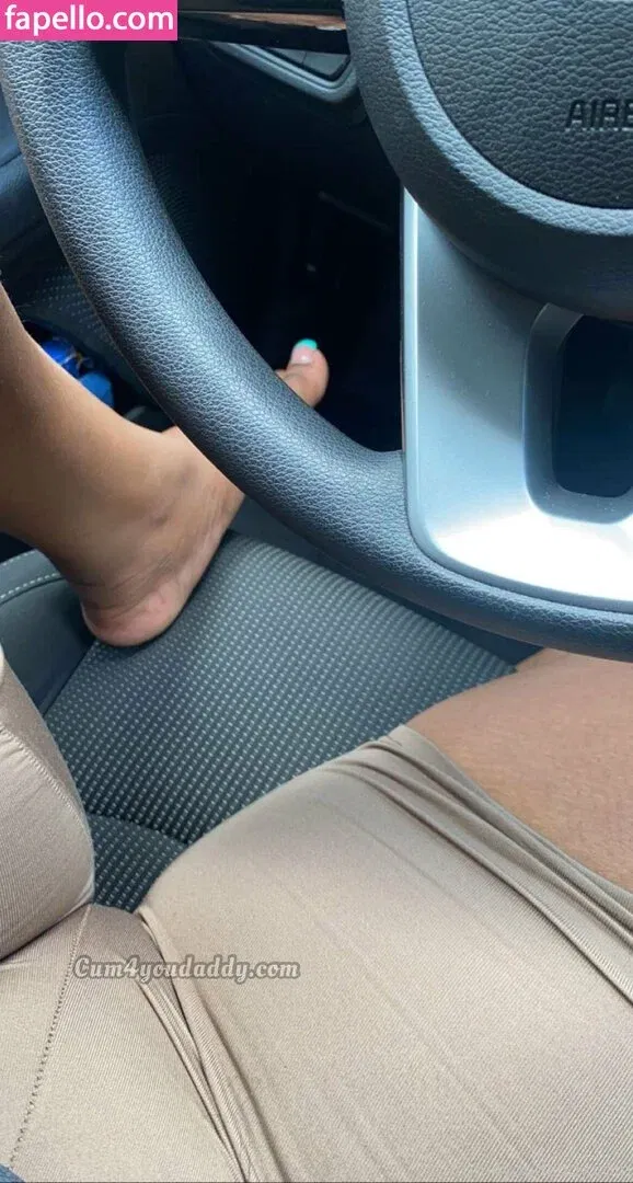 cum4youdaddyy Onlyfans Photo Gallery 