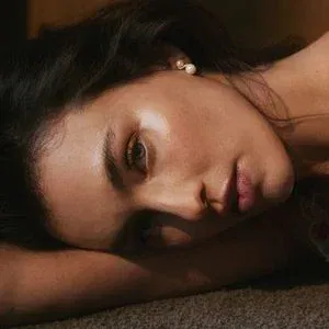 Rainey Qualley Onlyfans Photo Gallery 