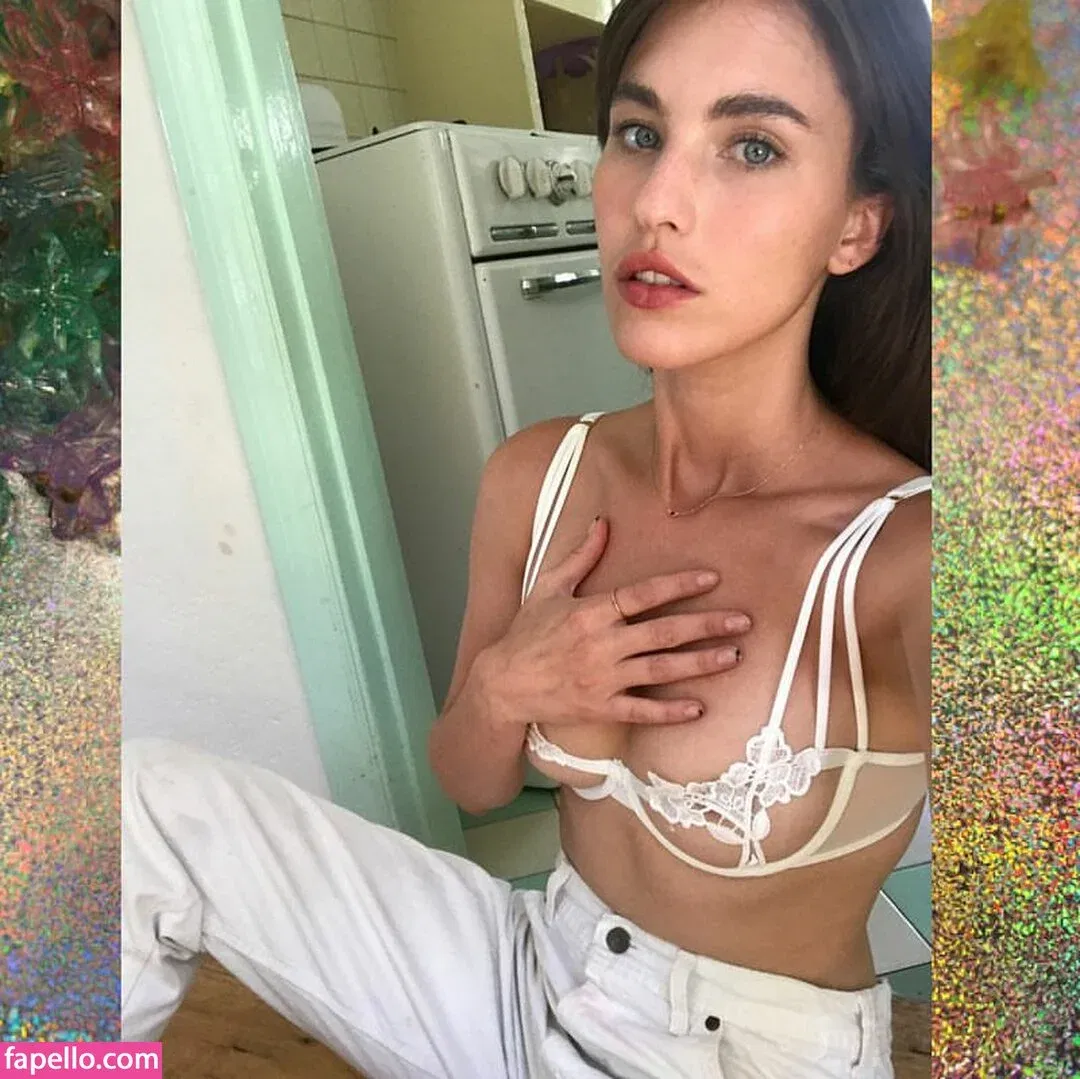 Rainey Qualley Onlyfans Photo Gallery 