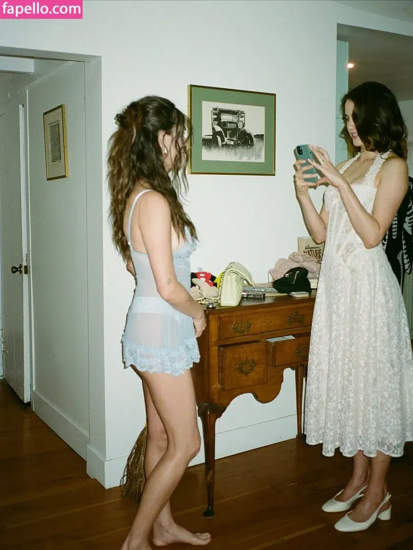 Rainey Qualley Onlyfans Photo Gallery 