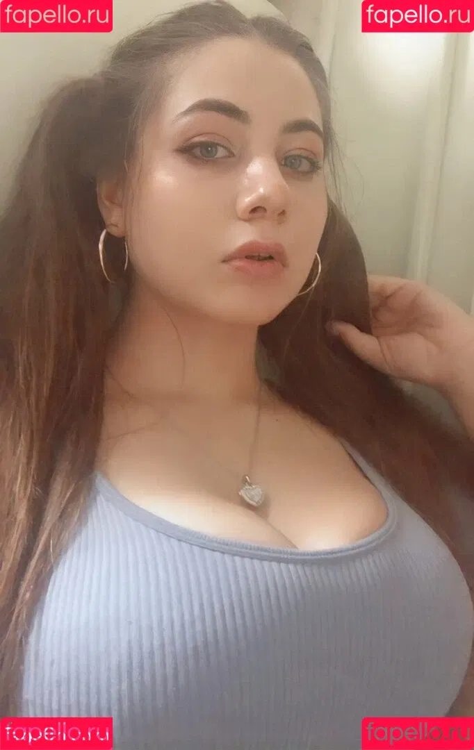 Uwuhours Onlyfans Photo Gallery 