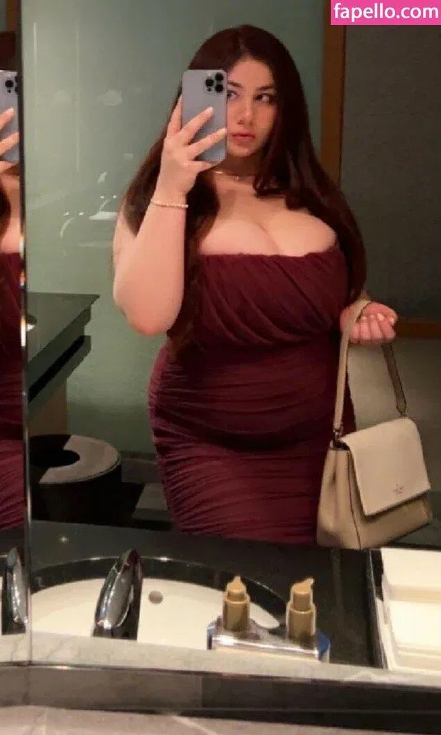 Uwuhours Onlyfans Photo Gallery 