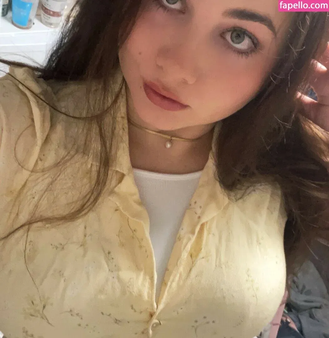 Uwuhours Onlyfans Photo Gallery 