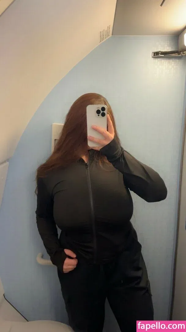 Uwuhours Onlyfans Photo Gallery 