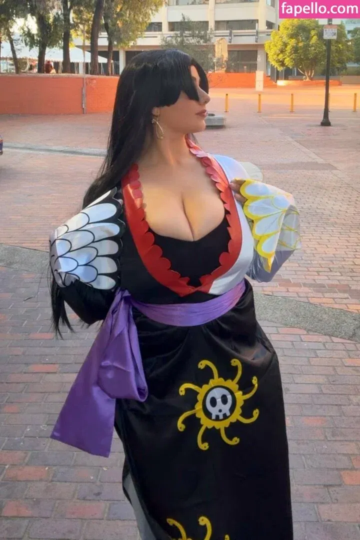 Uwuhours Onlyfans Photo Gallery 