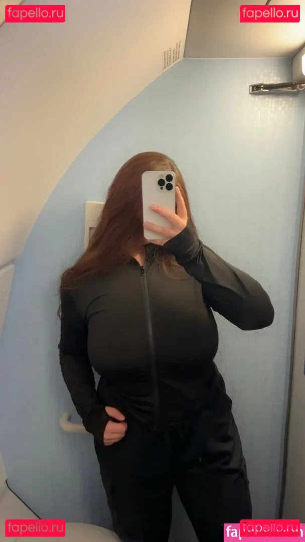 Uwuhours Onlyfans Photo Gallery 