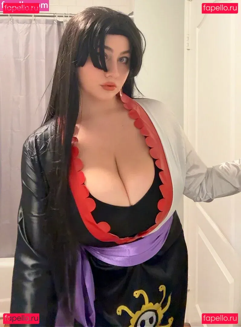 Uwuhours Onlyfans Photo Gallery 