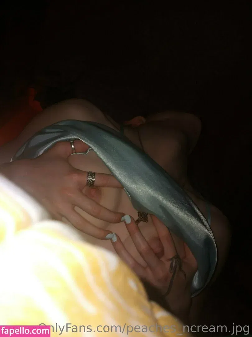 peaches_ncream.jpg Onlyfans Photo Gallery 