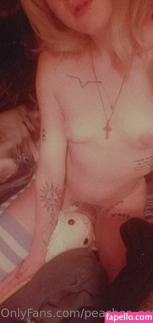 peaches_ncream.jpg Onlyfans Photo Gallery 