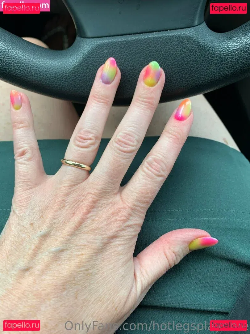 hotlegsplaytime Onlyfans Photo Gallery 