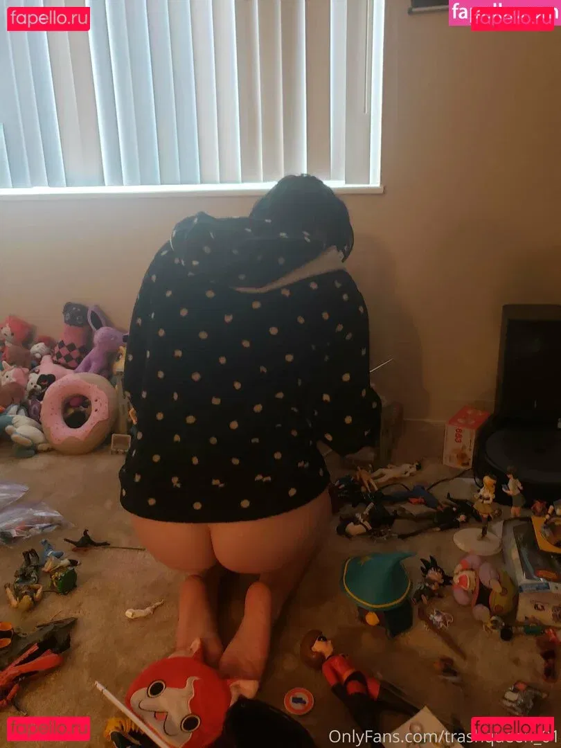 trashqueen_01 Onlyfans Photo Gallery 