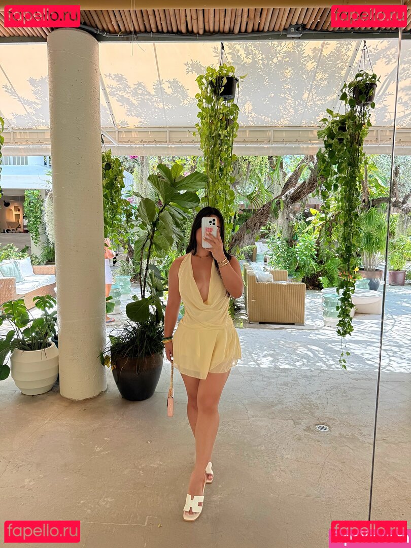 Elizabeth Vy Nude Onlyfans Photo 17