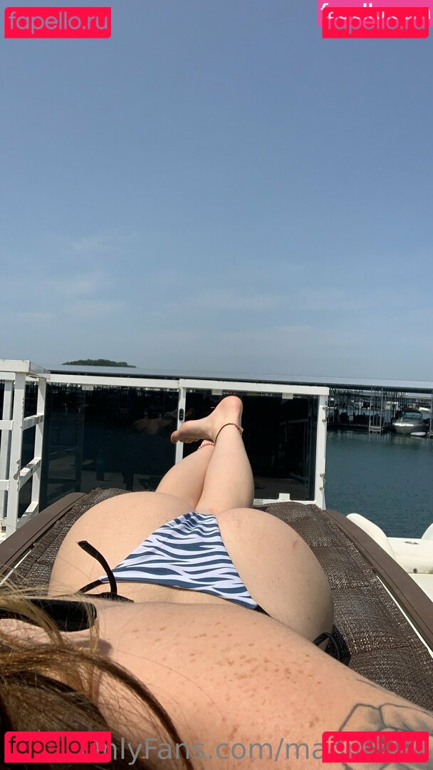 madinoelll Nude Onlyfans Photo 38