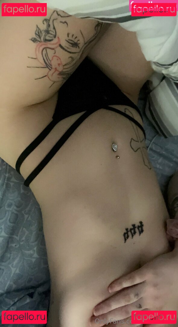 madinoelll Nude Onlyfans Photo 27
