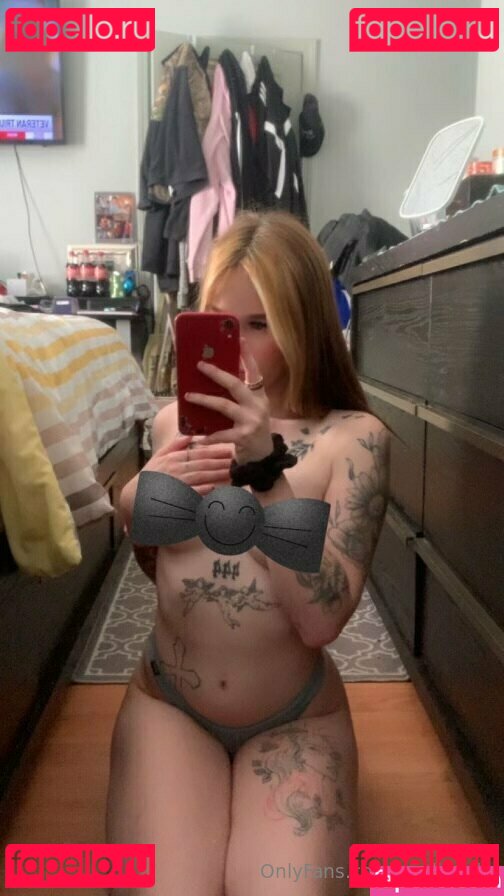 madinoelll Nude Onlyfans Photo 18