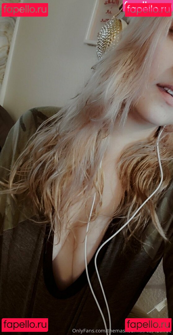 themaskedmistress420free Nude Onlyfans Photo 16