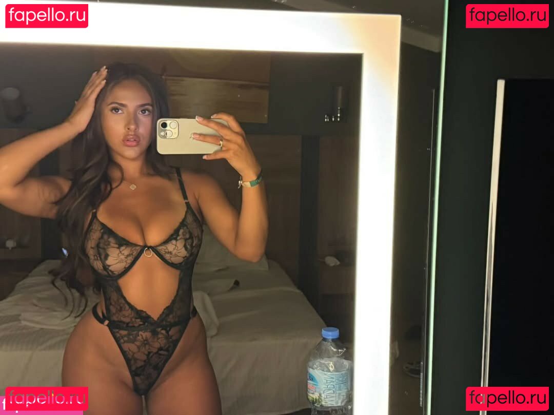 Emily Rees Nude Onlyfans Photo 11
