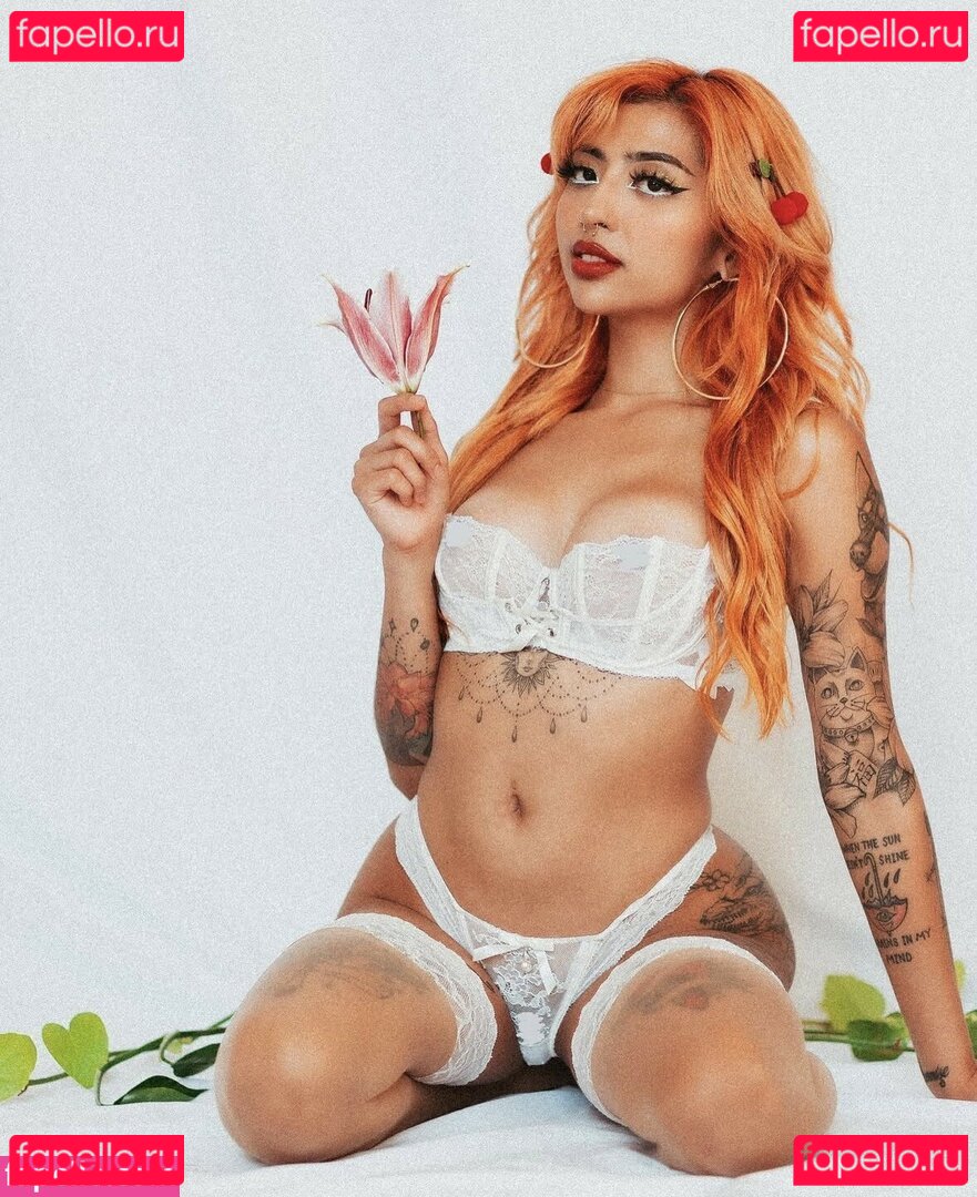 Starfirelily Nude Onlyfans Photo 4
