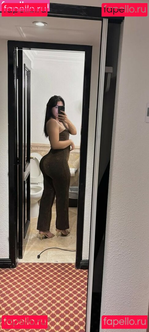 Stefany Mendoza Nude Onlyfans Photo 6