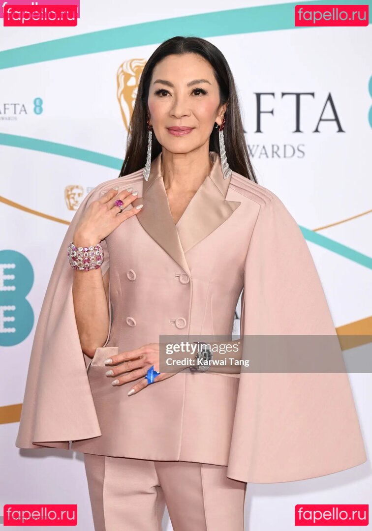 Michelle Yeoh Nude Onlyfans Photo 48