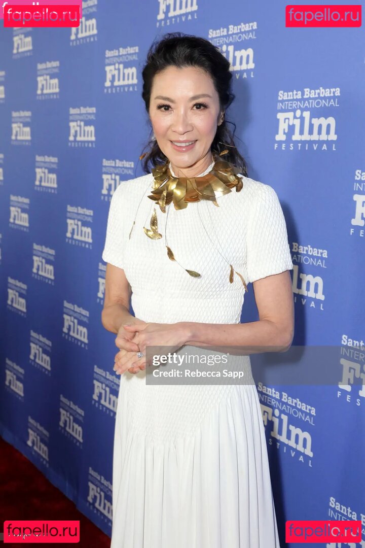 Michelle Yeoh Nude Onlyfans Photo 33