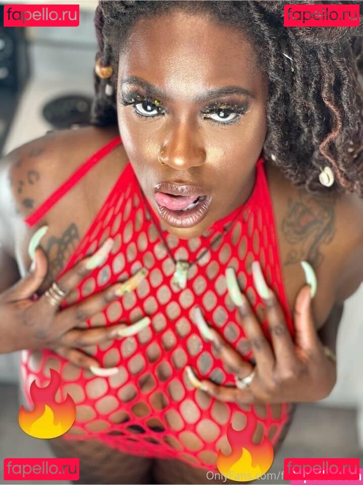 freesweetthroat Nude Onlyfans Photo 22