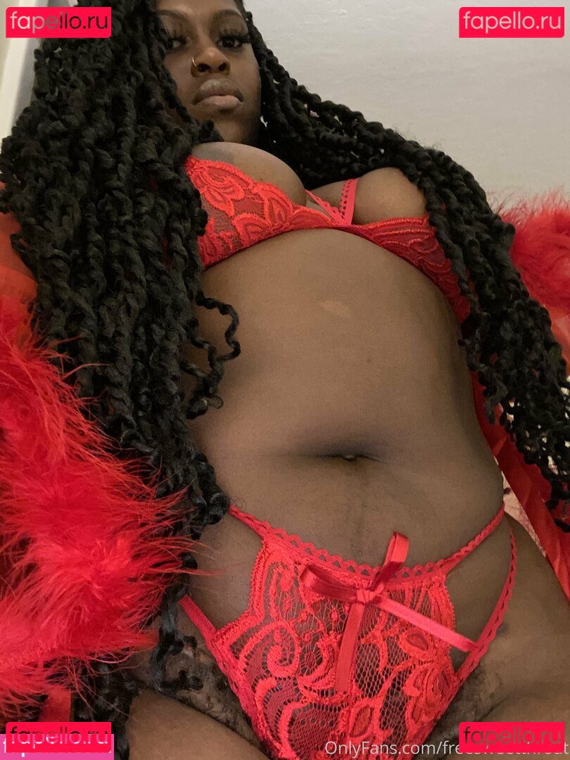 freesweetthroat Nude Onlyfans Photo 13