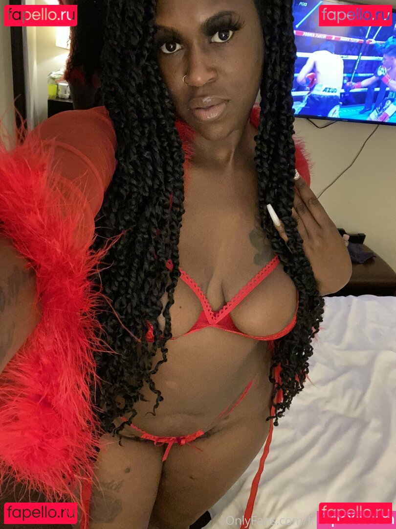 freesweetthroat Nude Onlyfans Photo 12