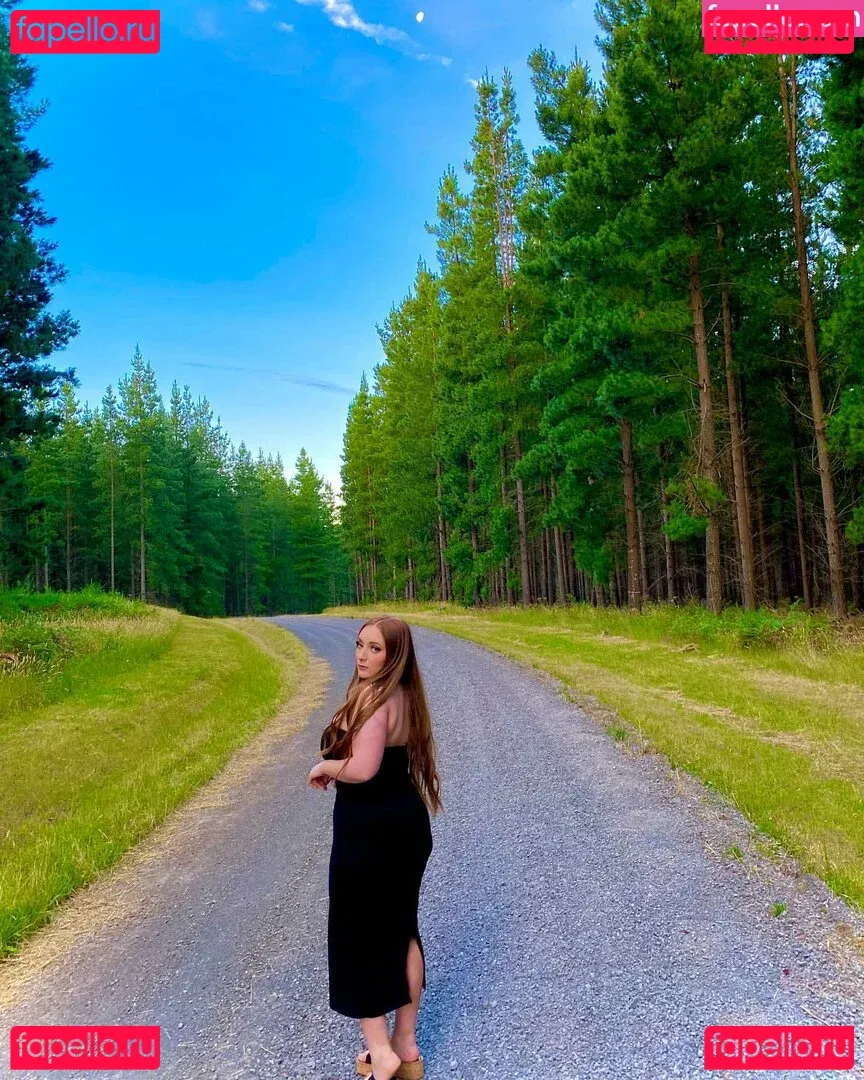 Dannielle Ashurst Onlyfans Photo Gallery 