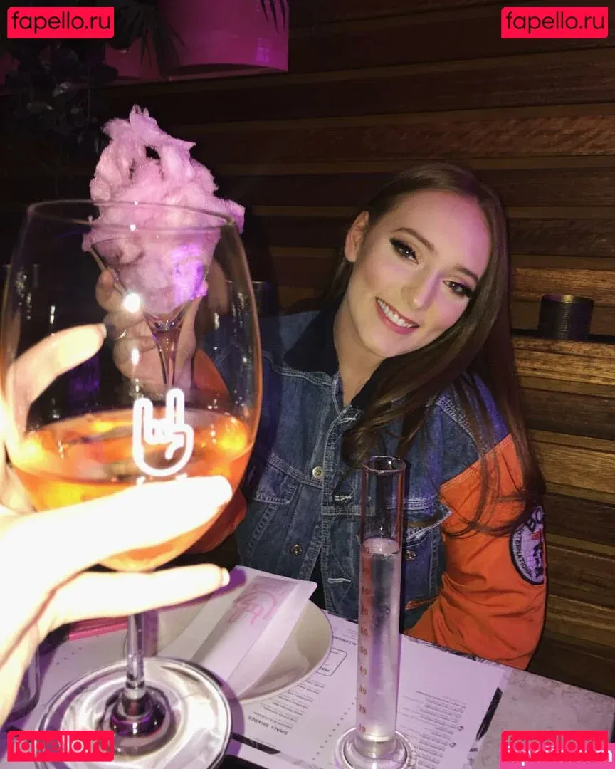 Dannielle Ashurst Onlyfans Photo Gallery 