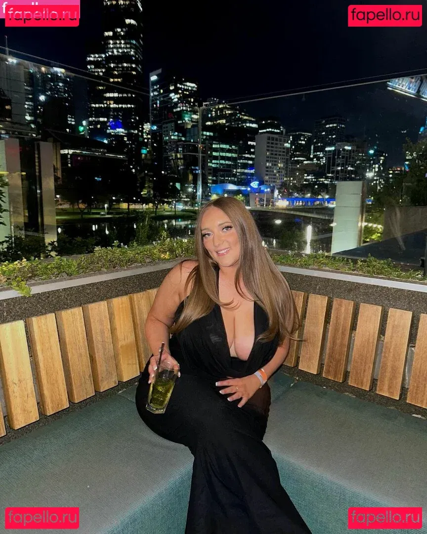 Dannielle Ashurst Onlyfans Photo Gallery 