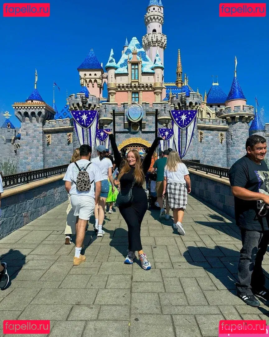 Dannielle Ashurst Onlyfans Photo Gallery 