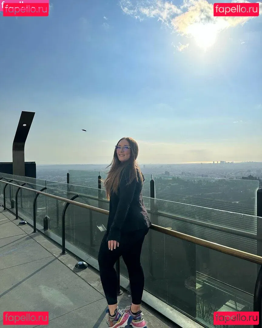 Dannielle Ashurst Onlyfans Photo Gallery 