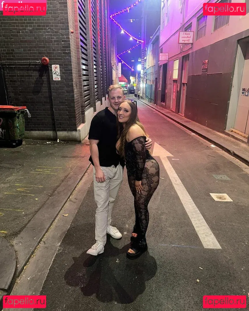 Dannielle Ashurst Onlyfans Photo Gallery 