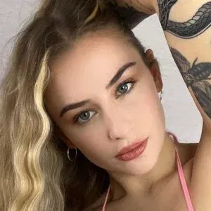 creativecrybabie Onlyfans Photo Gallery 