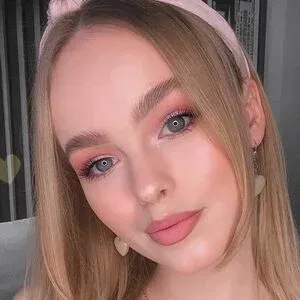 Lumoore Onlyfans Photo Gallery 