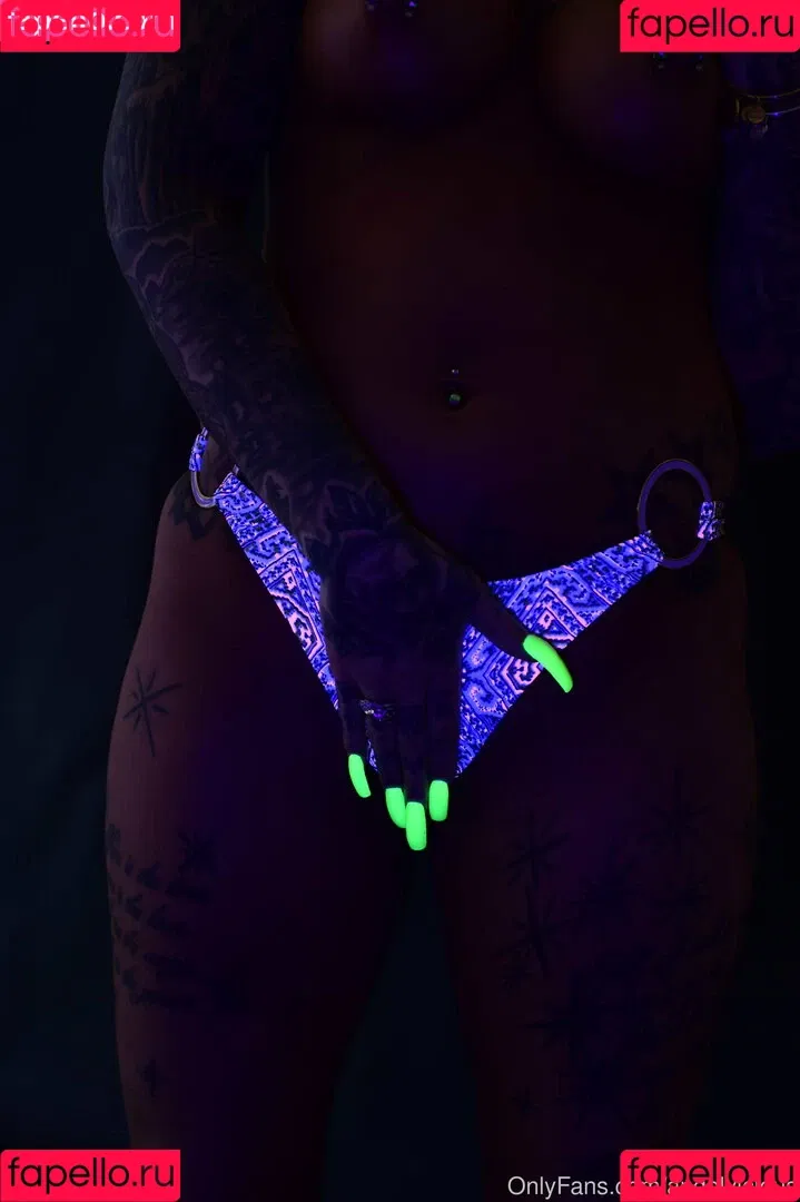 angelvicious Onlyfans Photo Gallery 