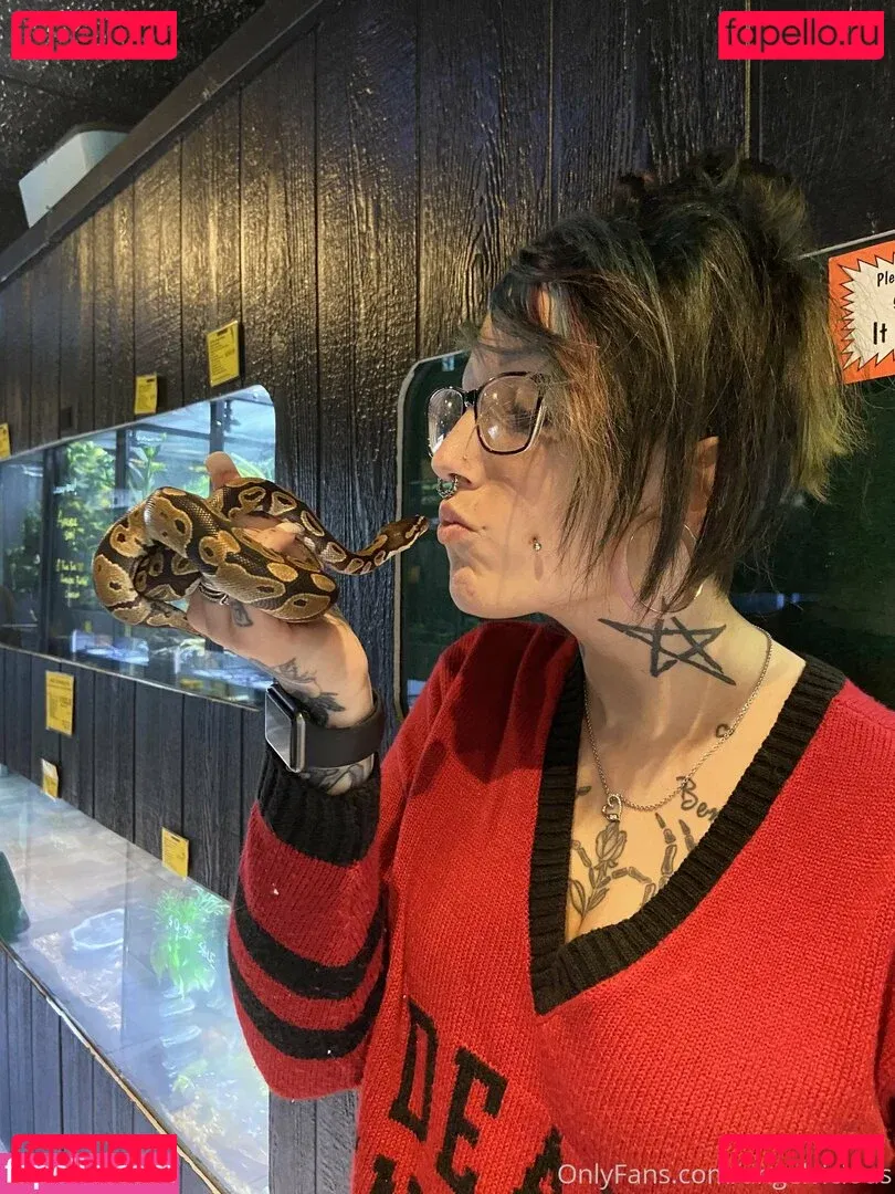 angelvicious Onlyfans Photo Gallery 