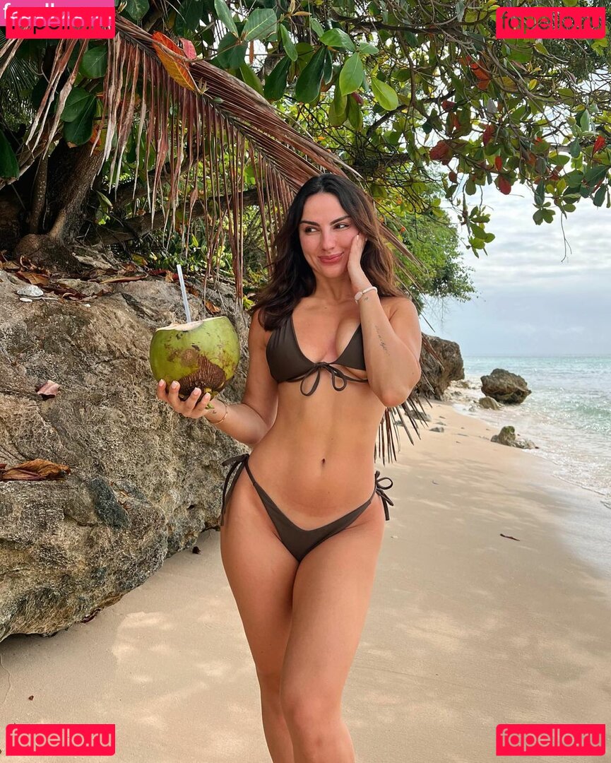 Krissy Cela Nude Onlyfans Photo 44