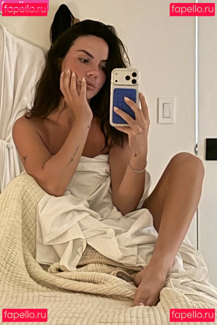 Krissy Cela Nude Onlyfans Photo 8